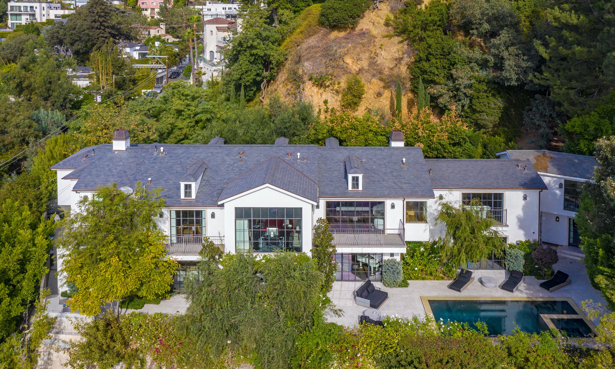 1500 Forest Knoll Drive